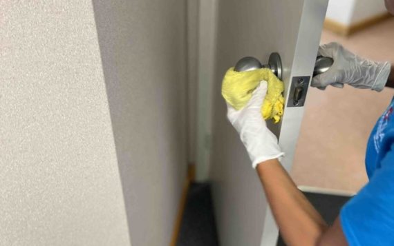 cleaning services newmarket. cleaning office